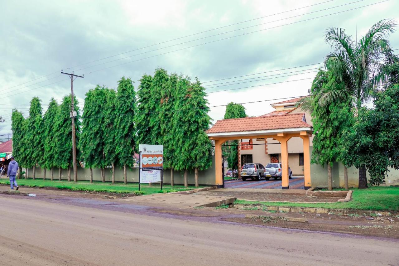 Maresi Luxury Hotel Arusha Exterior foto